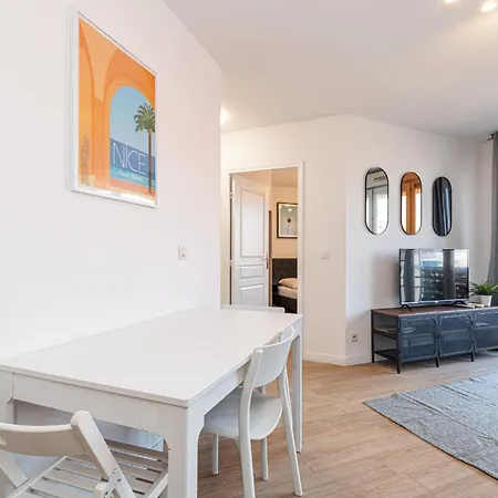 68 Arson - Appt 2 Pieces Dernier Etage - Terrasse - Parking * نيس